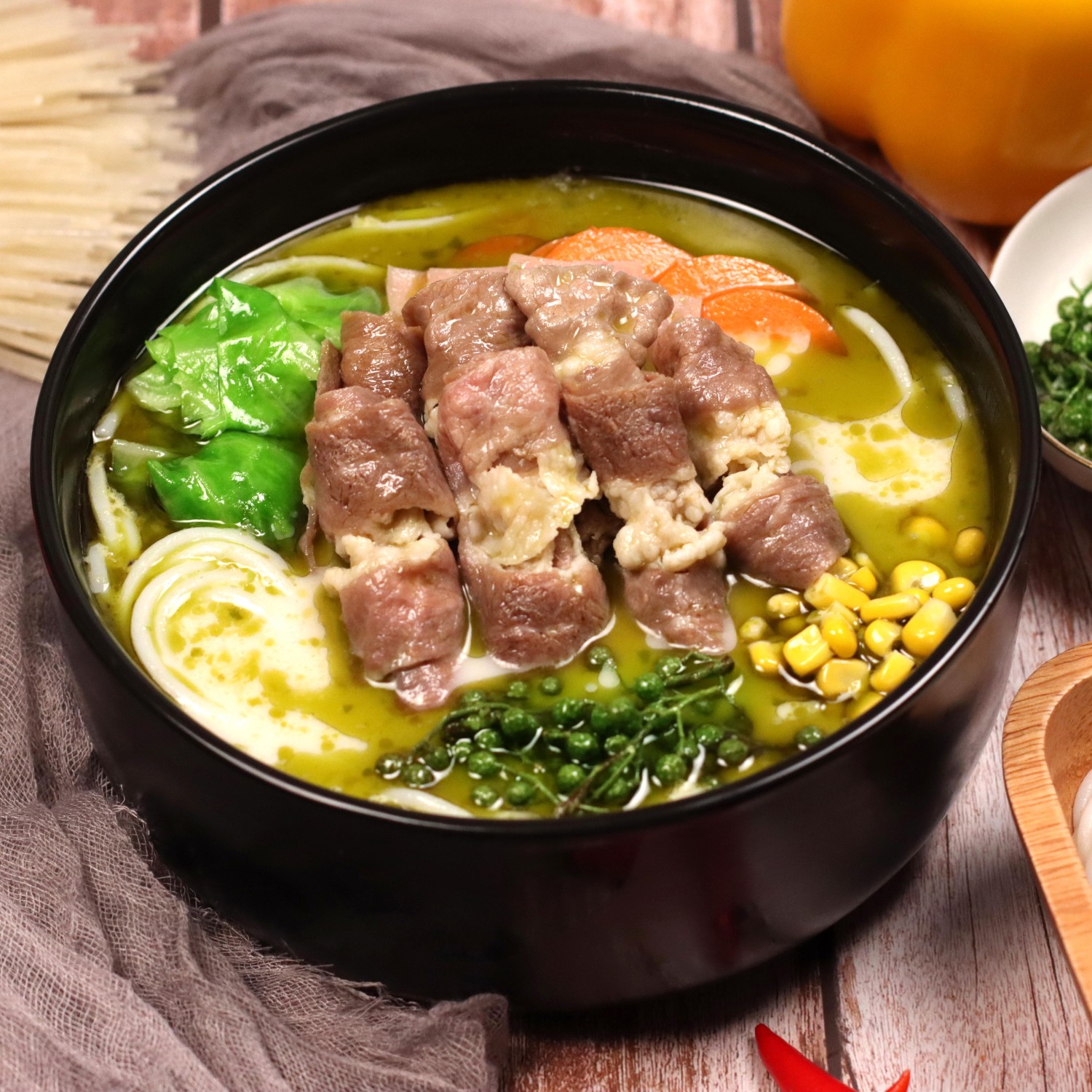 專注于米線調(diào)味料的研究和推廣
